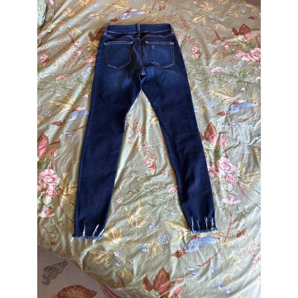 a.n.a. A NEW APPROACH Jeans Size 6 dark wash blue destroyed raw hem jegging - Picture 4 of 5